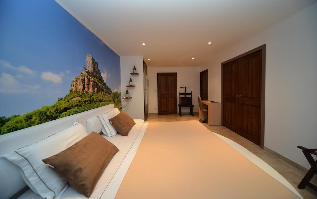 Bed and Breakfast Domaine de la Garde Vonnas Habitación foto